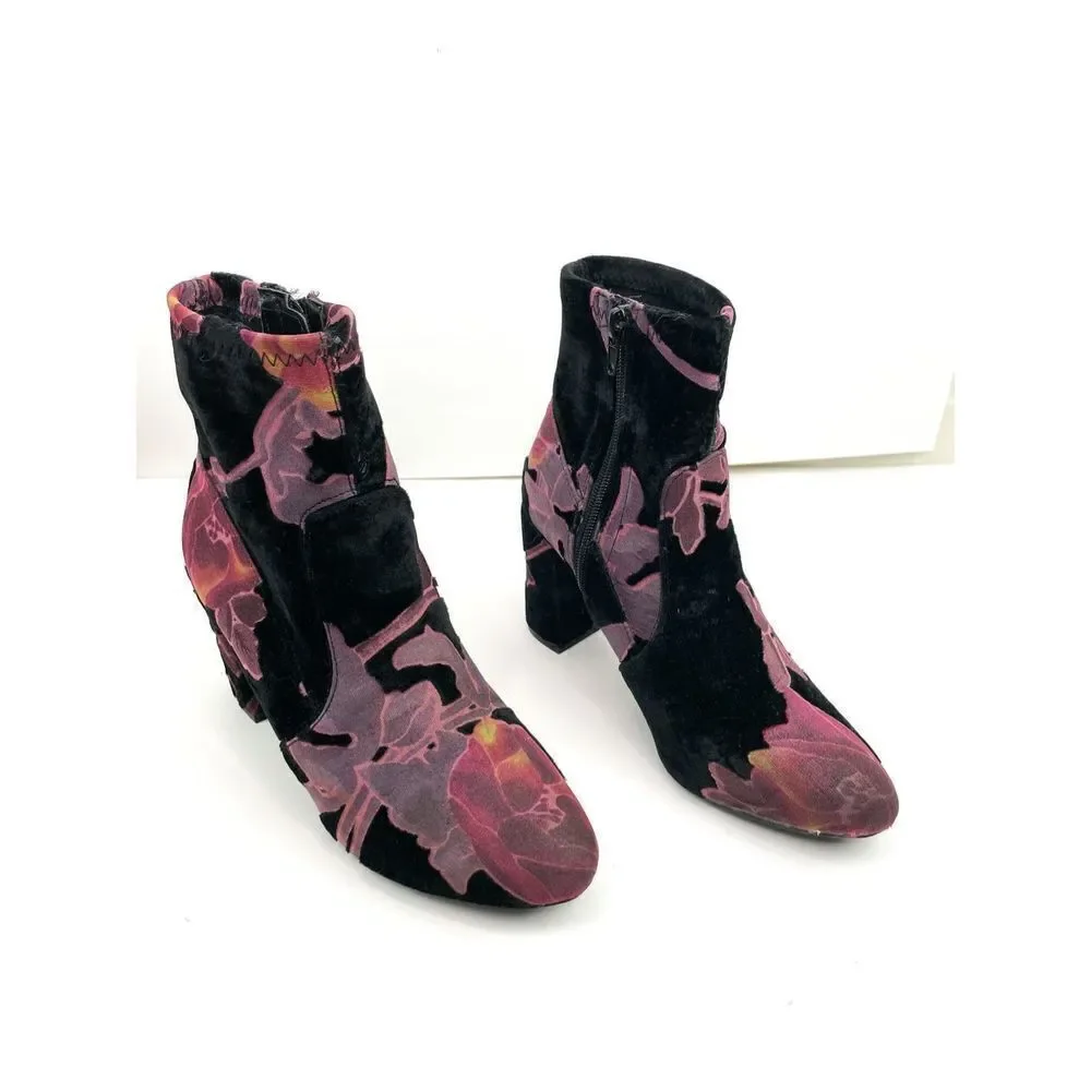 Steve Madden brand steve